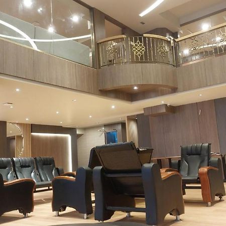 Hotel Grand Galaxy Yangon Luaran gambar